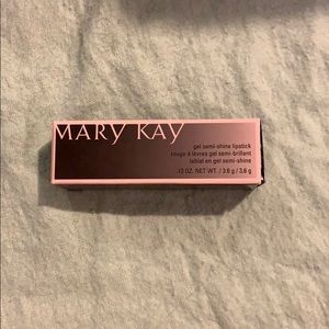 Gel Semi-Shine Lipstick